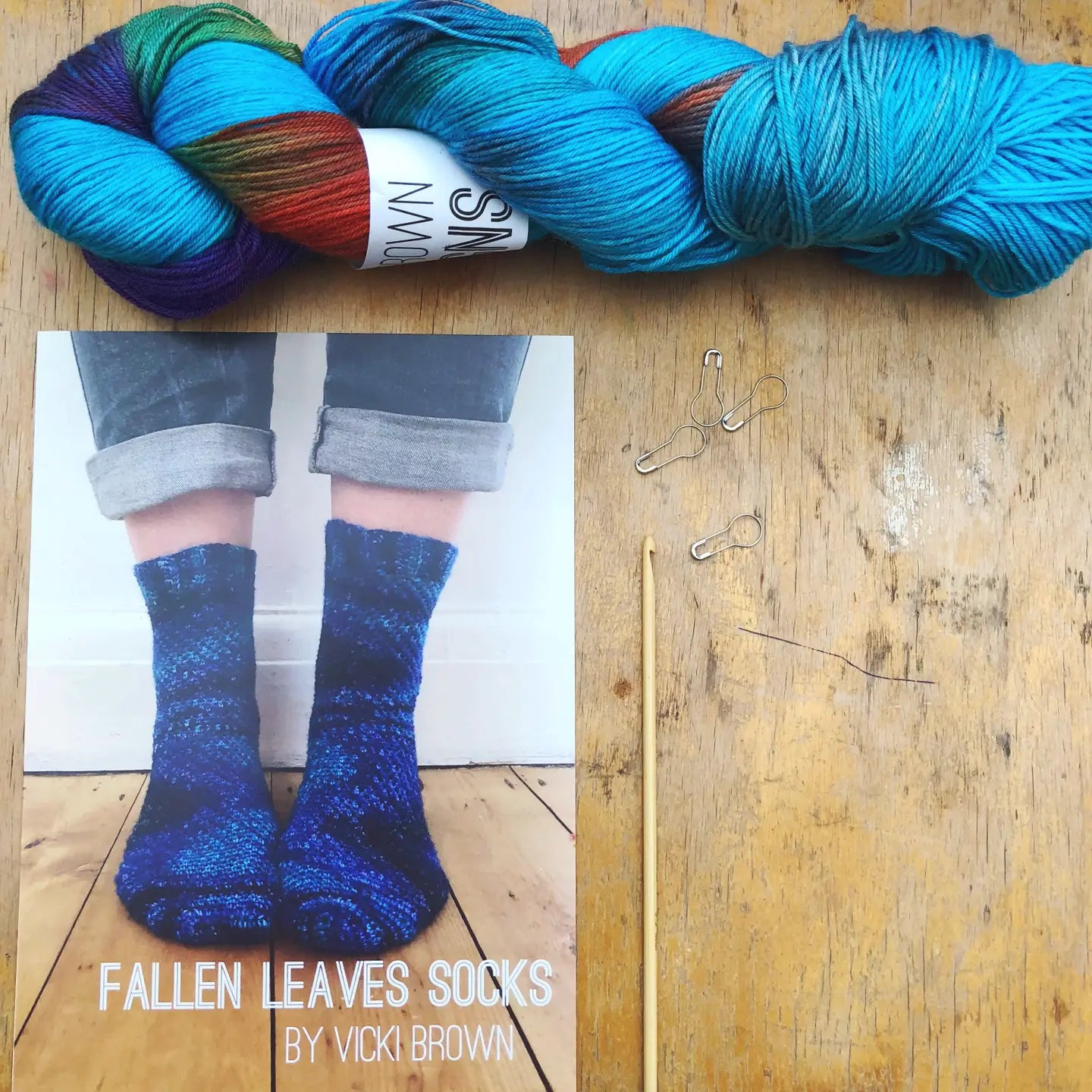 Fallen Leaves Socks - Crochet Pattern